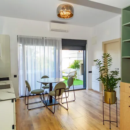 More Medici Apartments Omis Exterior photo